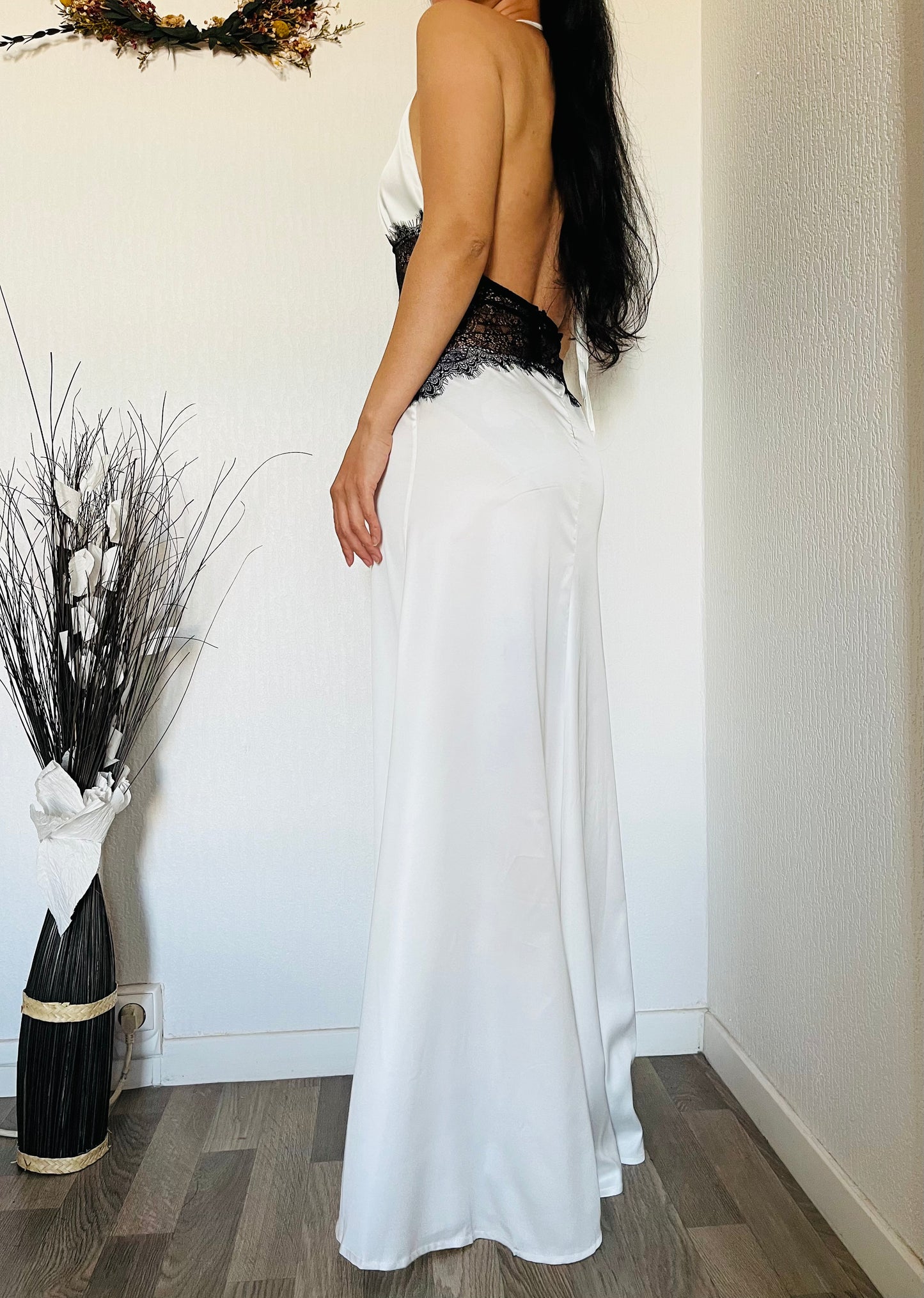 ROBE SATIN BLANCHE