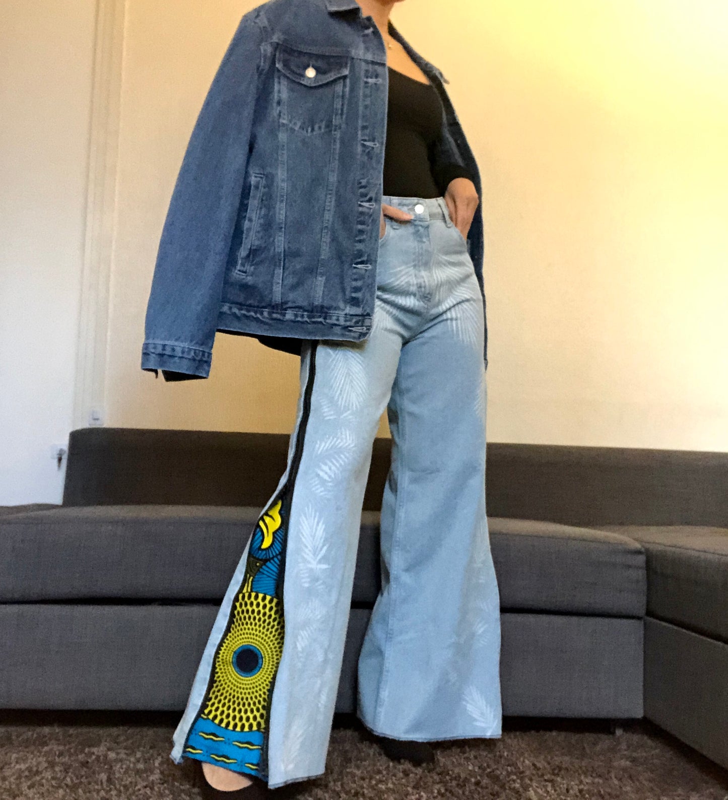 PANTALON EN JEAN MOTIF WAX