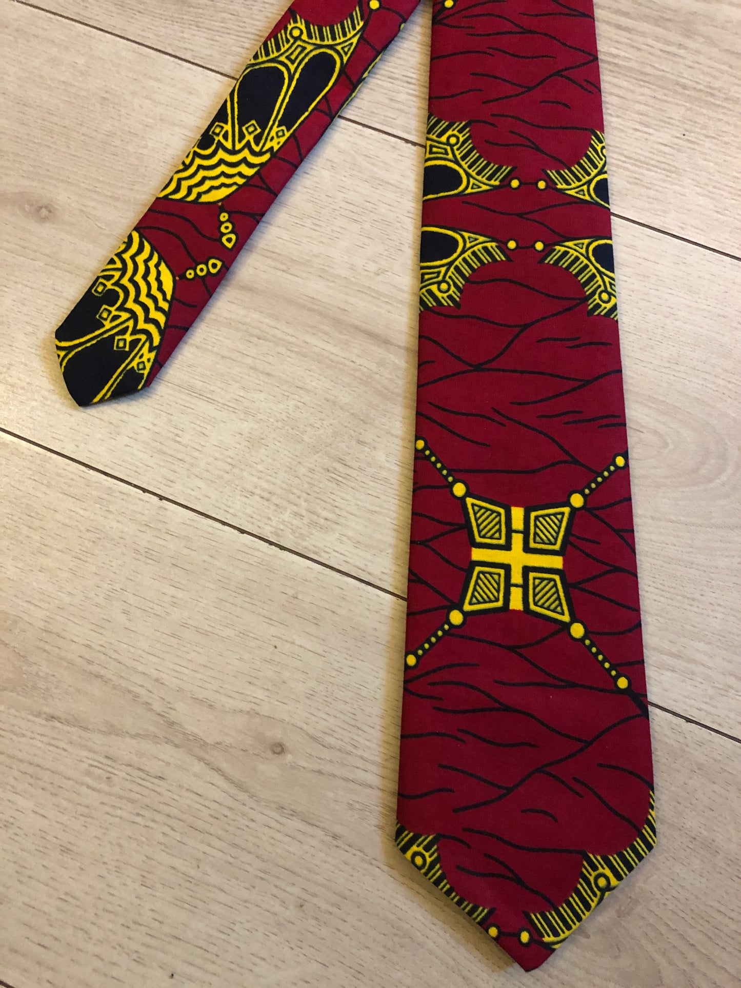 CRAVATE WAX PAPILLON ROUGE
