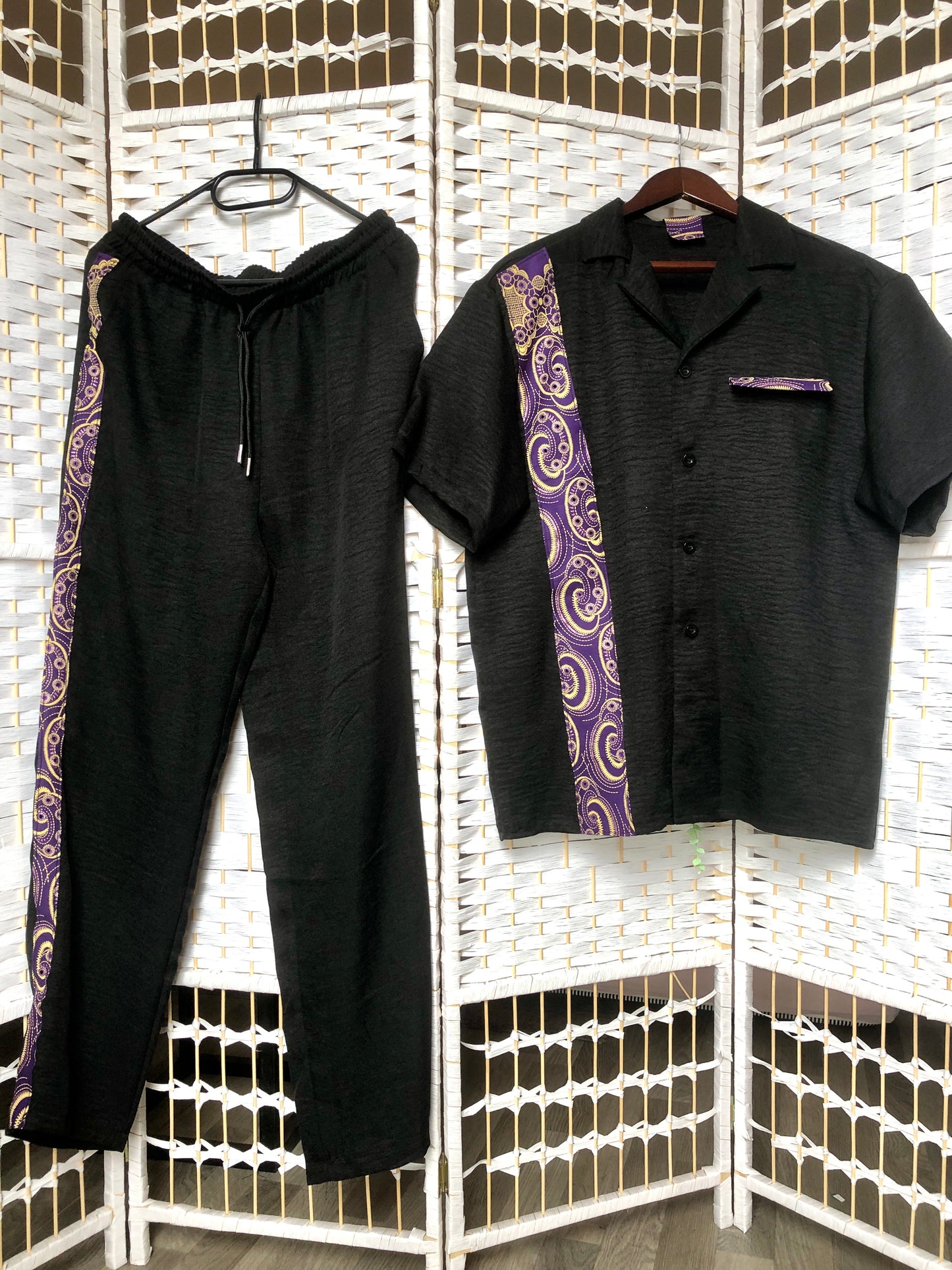 ENSEMBLE CHEMISE NOIR MOTIF WAX ET PANTALON