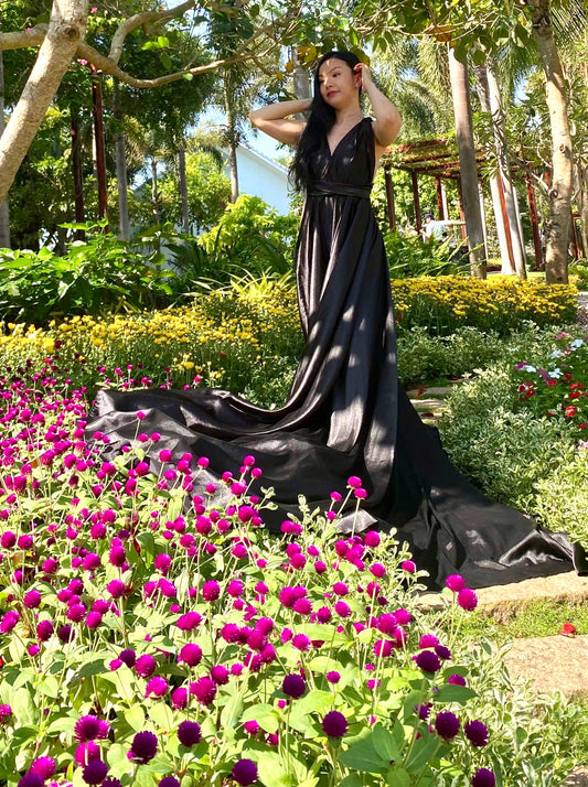 ROBE VOLANT, FLYING DRESS, ROBE CONVERTIBLE NOIRE