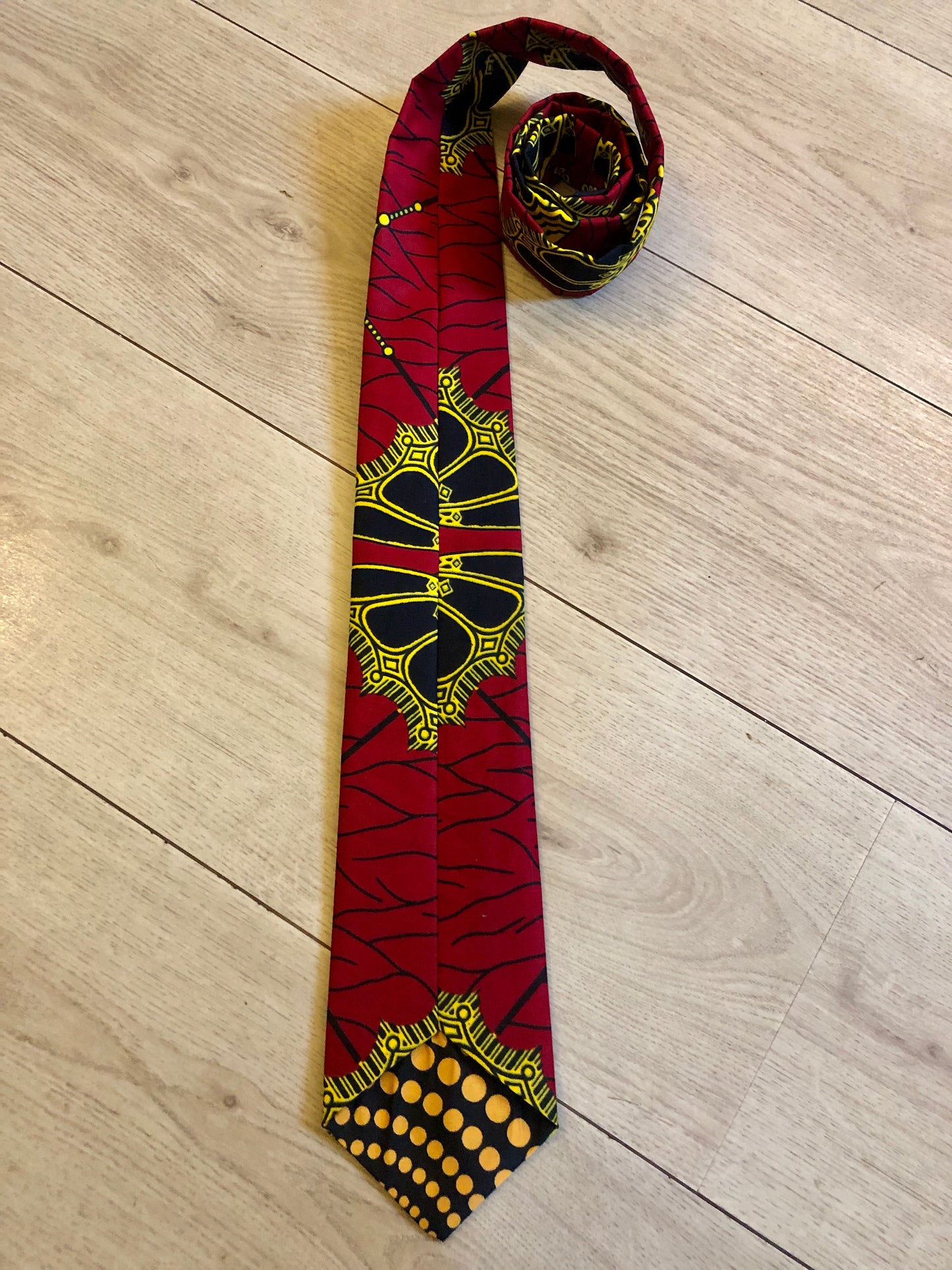 CRAVATE WAX PAPILLON ROUGE