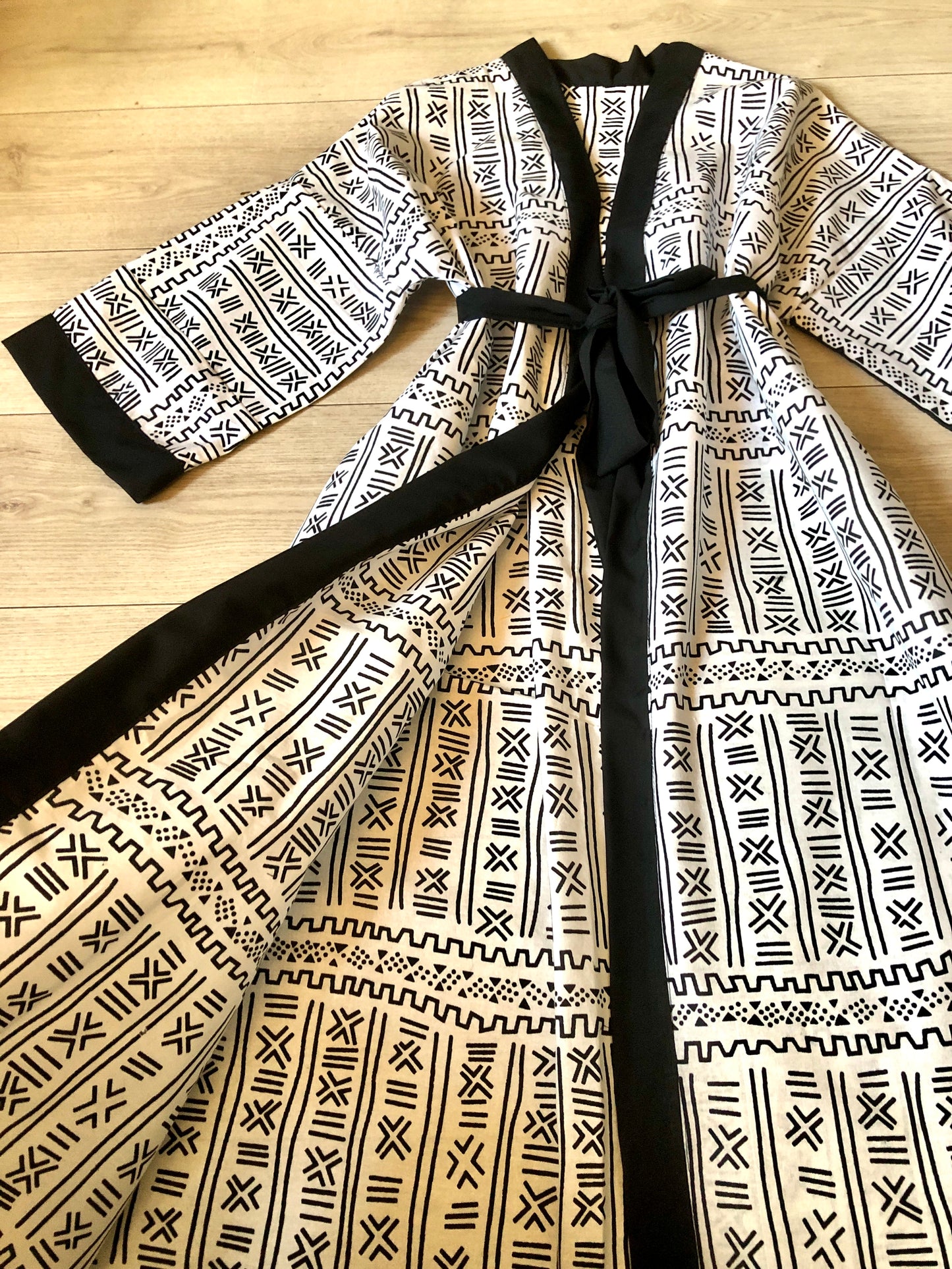 KIMONO WAX