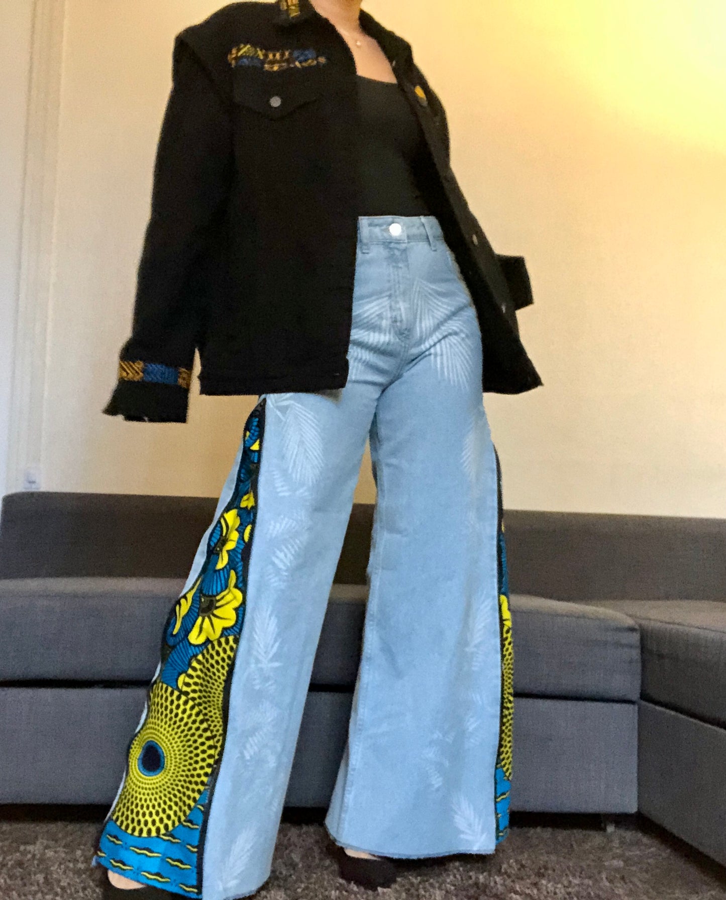 PANTALON EN JEAN MOTIF WAX