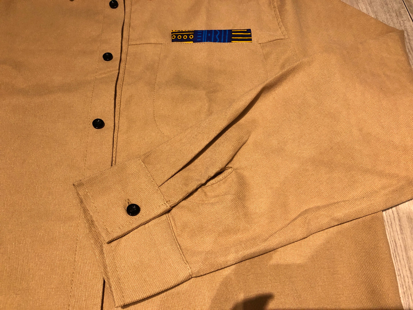 CHEMISE VESTE BEIGE MOTIF WAX