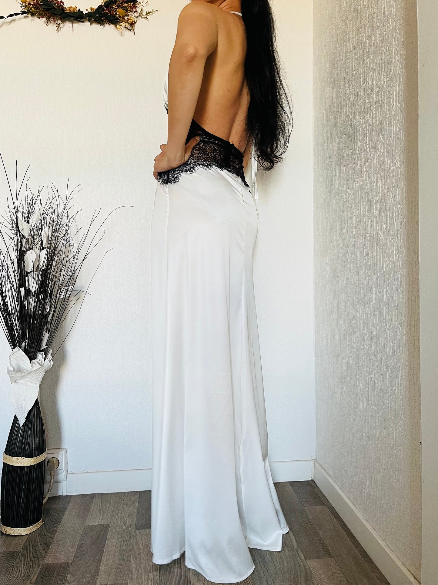 ROBE SATIN BLANCHE