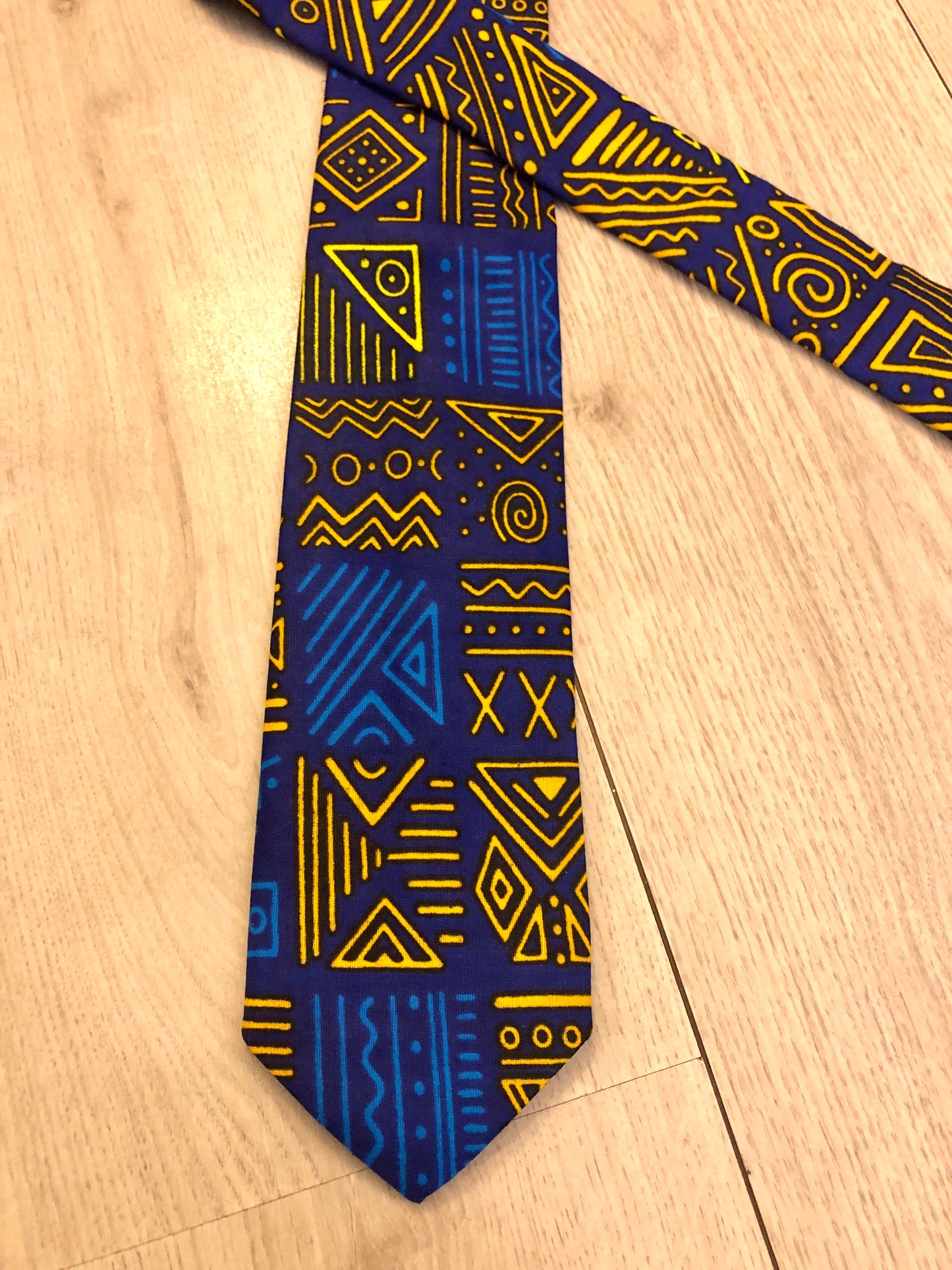 CRAVATE WAX BLEU CARRE