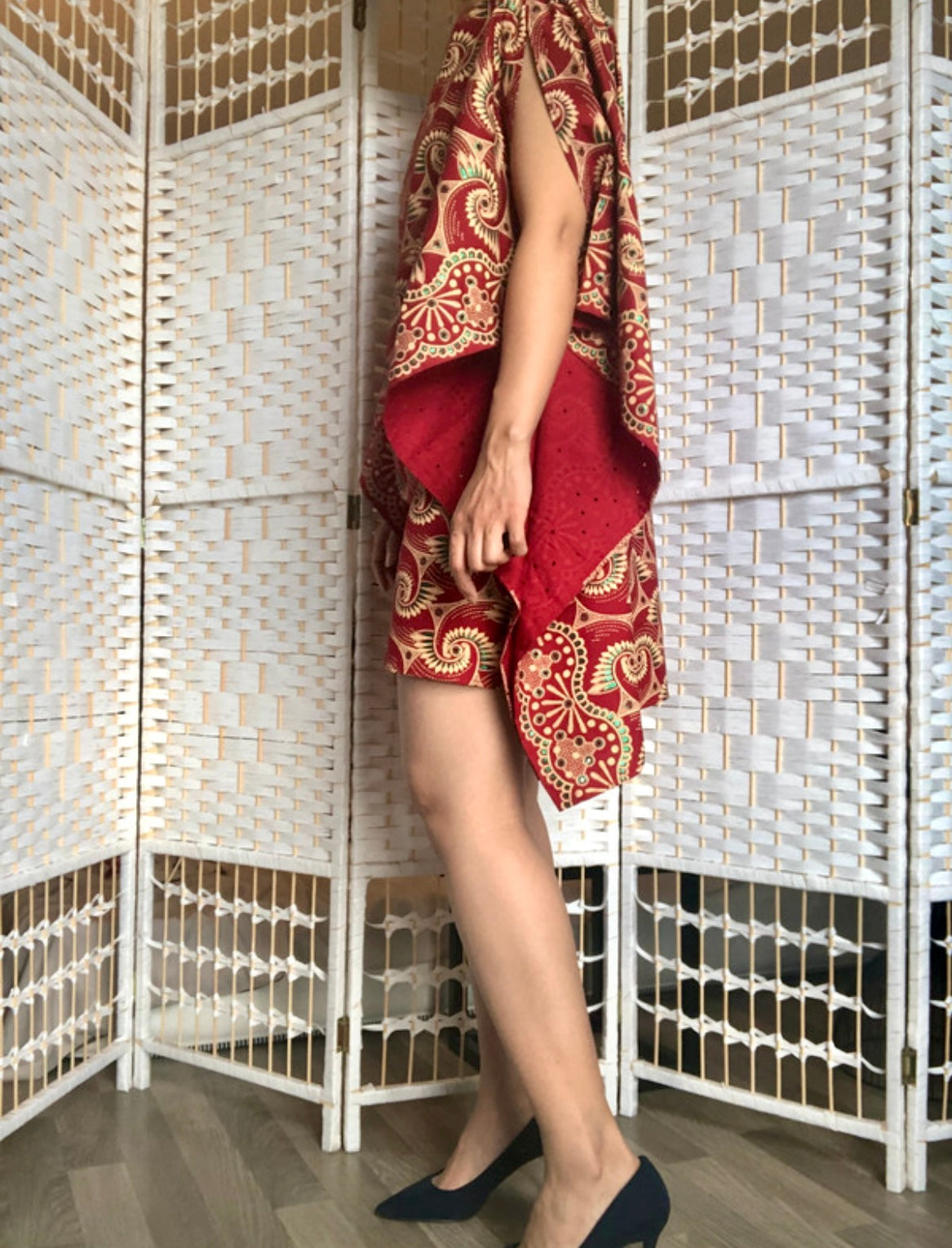 ROBE WAX ROUGE BRODERIE